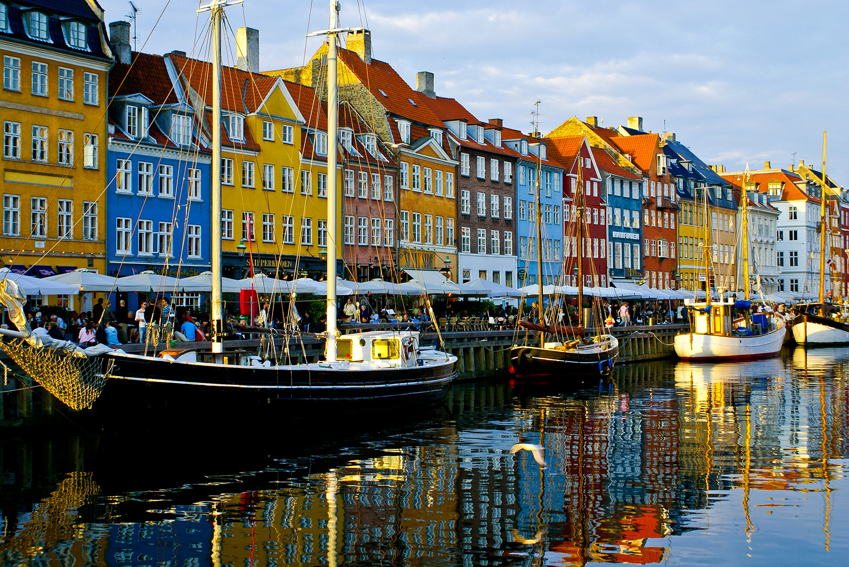 Colourful buildings along the Copenhagen harbour