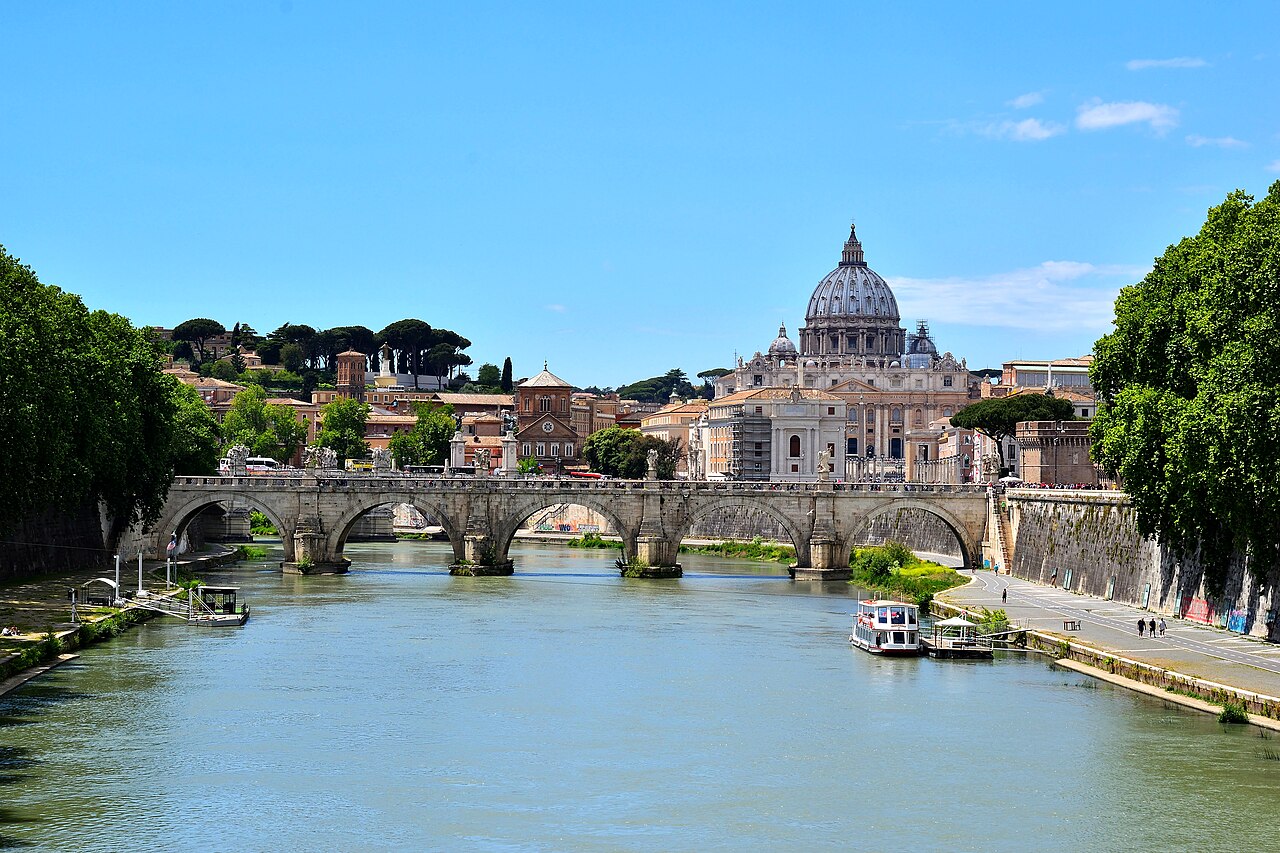 View from the Tiber on Ponte Sant'Angelo and the Basilica.